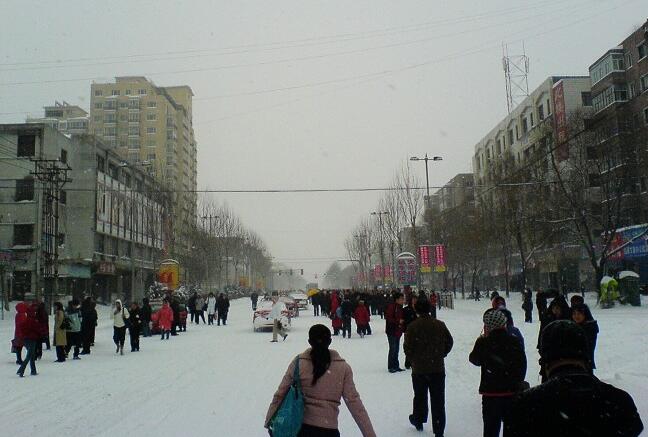 石家莊下雪啦，明天上班你知道注意什么嗎？